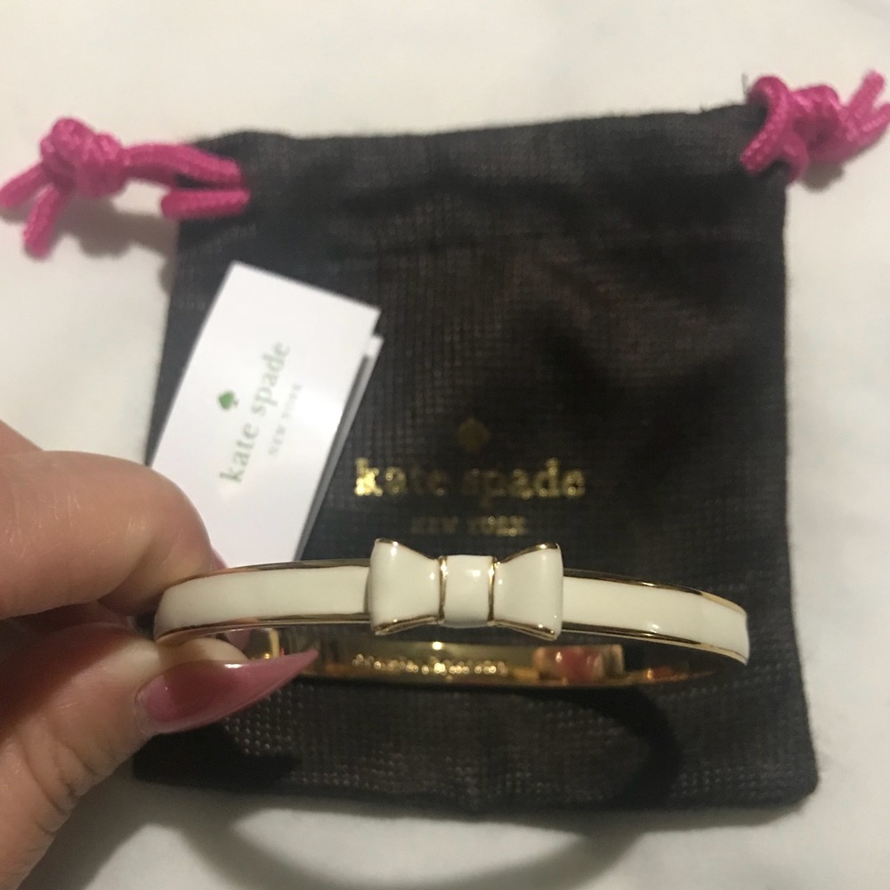 Kate Spade Take a Bow White Gold Bangle/Bracelet